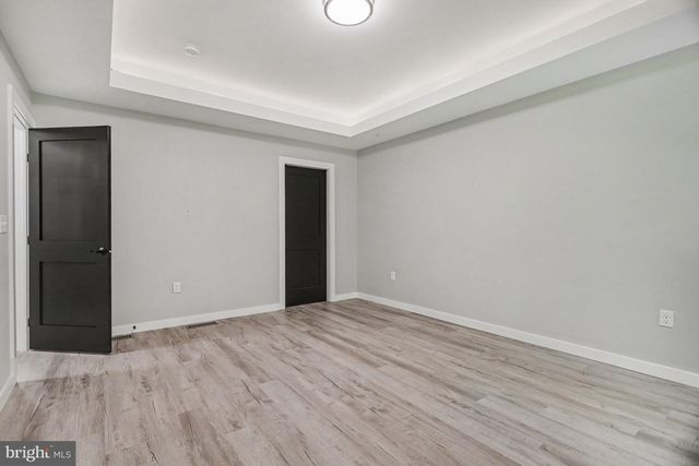 2808 SPRING VALLEY RD, Lancaster, PA 17601