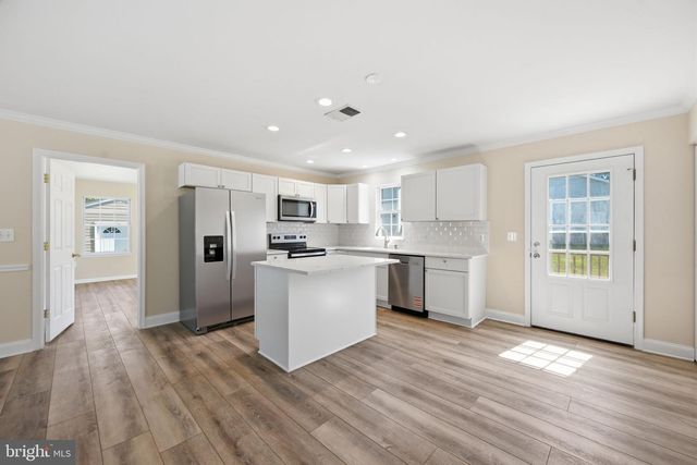 412-A BARBERSVILLE RD, Laurel, MD 20724