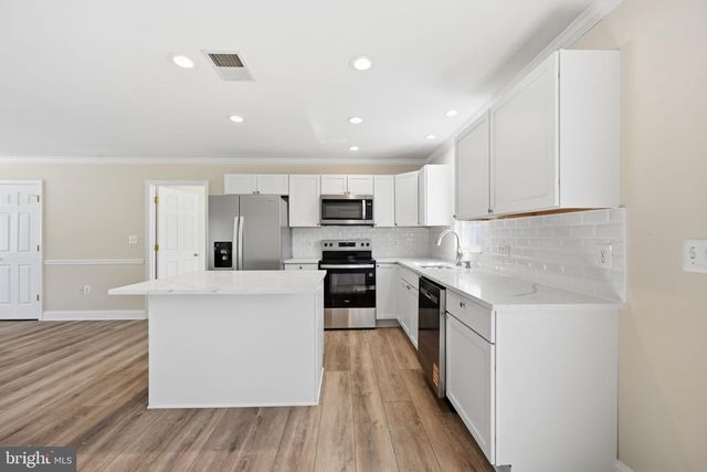 412-A BARBERSVILLE RD, Laurel, MD 20724