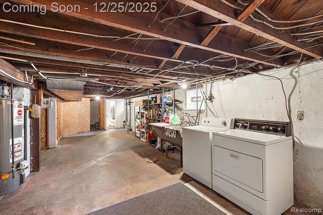 140 E Lawrence Avenue, Royal Oak, MI 48073