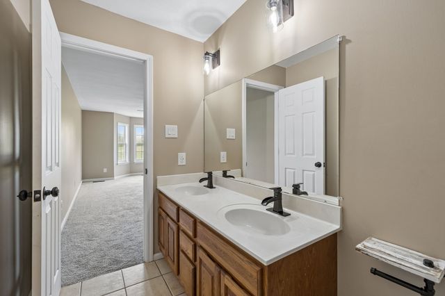 1985 Egypt Rd, Chapel Hill, TN 37034