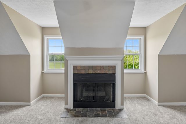 1985 Egypt Rd, Chapel Hill, TN 37034