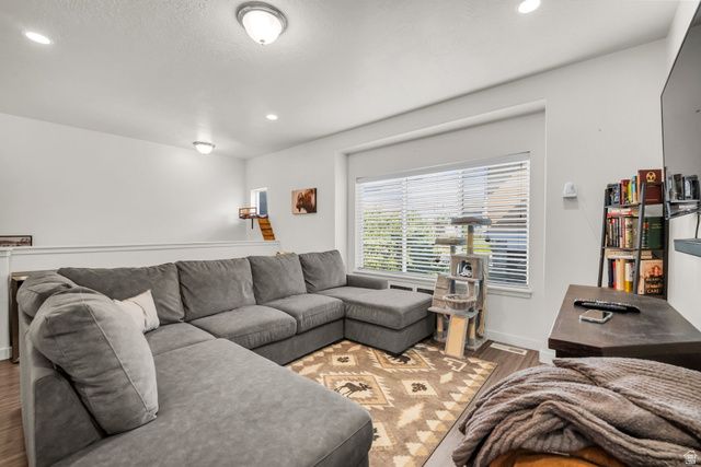 961 W CYAN VALLEY WAY, Bluffdale, UT 84065