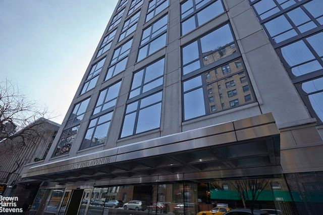 200 W End Ave Apt 6B, New York City, NY 10023