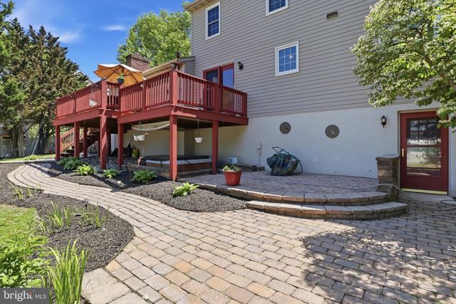 2933 RIDINGS WAY, York, PA 17408