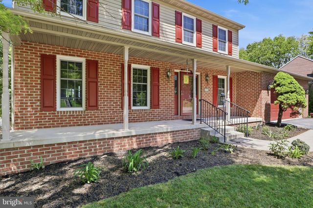 2933 RIDINGS WAY, York, PA 17408