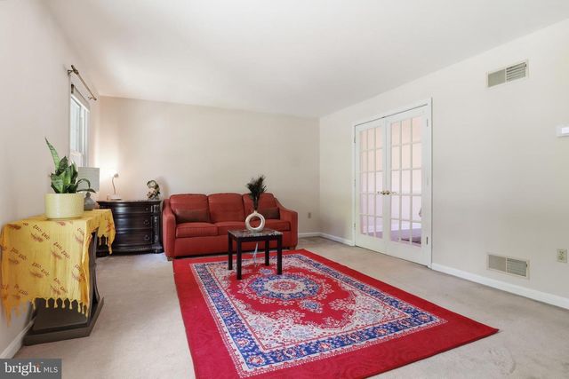 2933 RIDINGS WAY, York, PA 17408