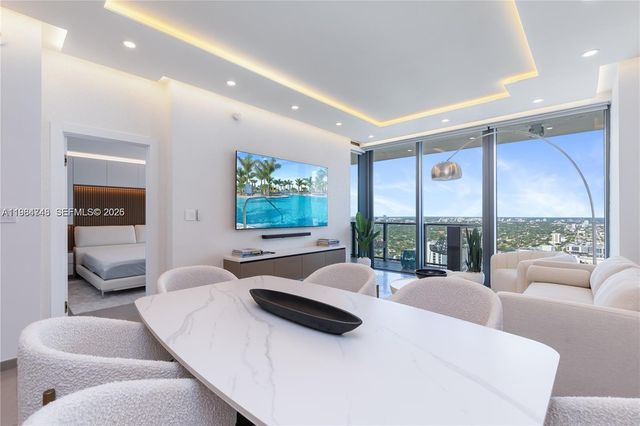 88 SW 7th St 3406, Miami, FL 33130