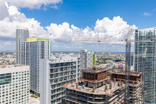 88 SW 7th St 3406, Miami, FL 33130