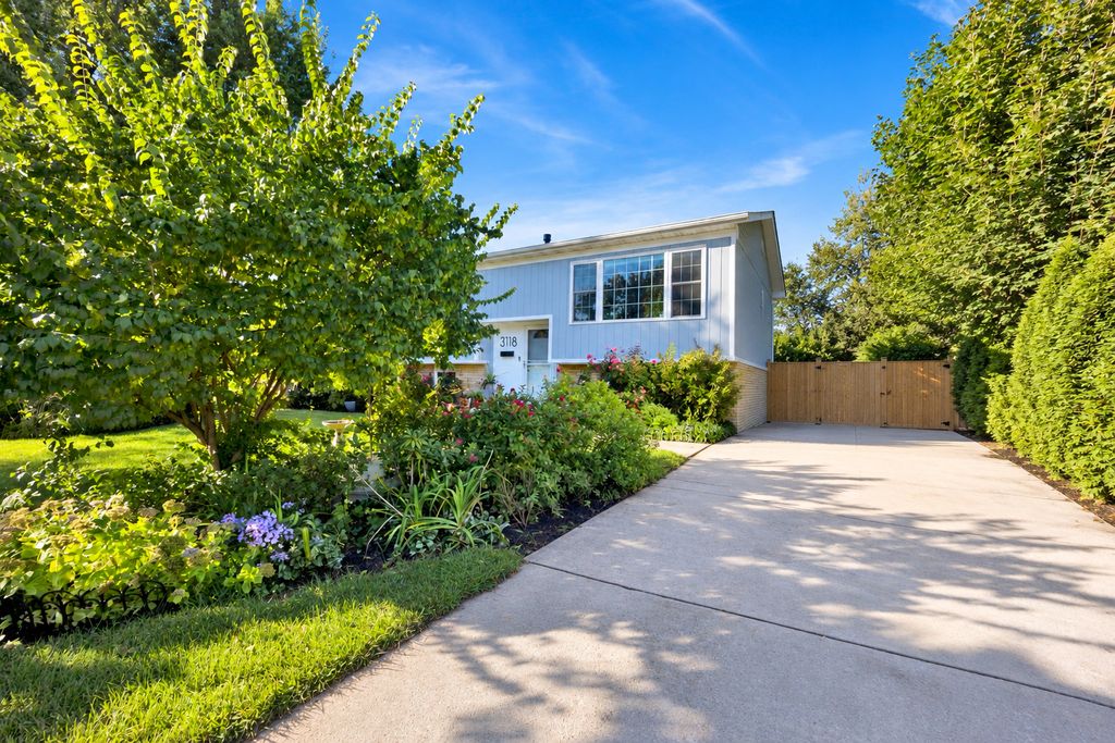 3118 Everglade Avenue, Woodridge, IL 60517 — photo 2