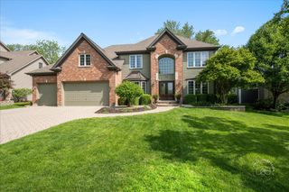 3722 Saint Germain Place, St. Charles, IL 60175