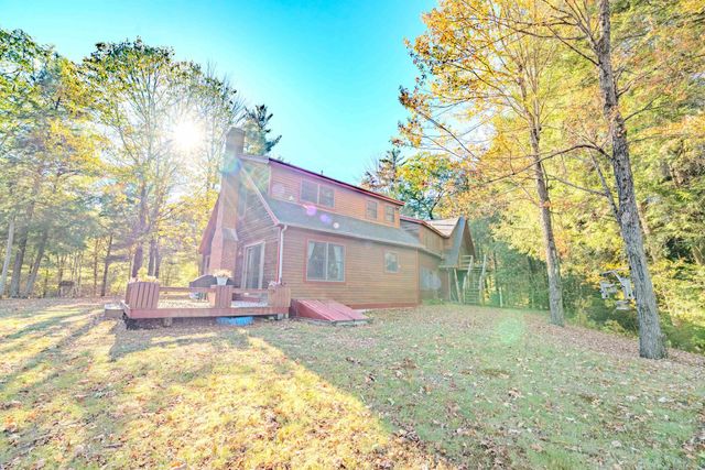 30 Tuxette Road, Thornton, NH 03285