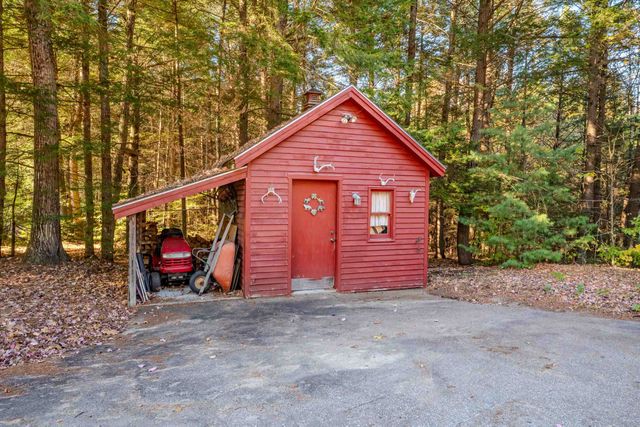 30 Tuxette Road, Thornton, NH 03285