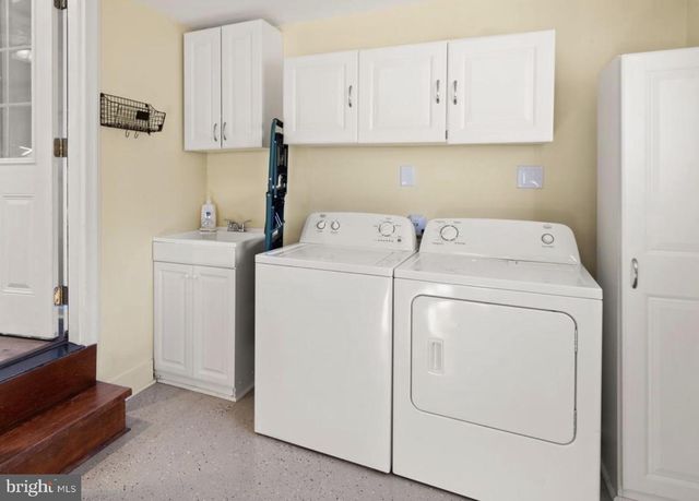 2201 HARVARD DR, Alexandria, VA 22307