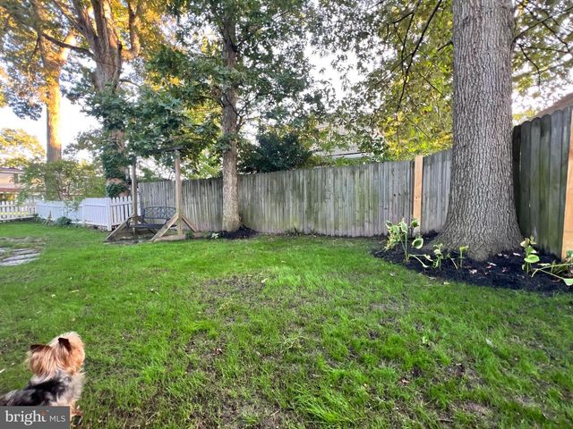 2201 HARVARD DR, Alexandria, VA 22307