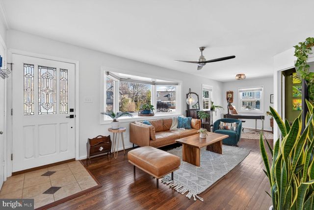 2201 HARVARD DR, Alexandria, VA 22307