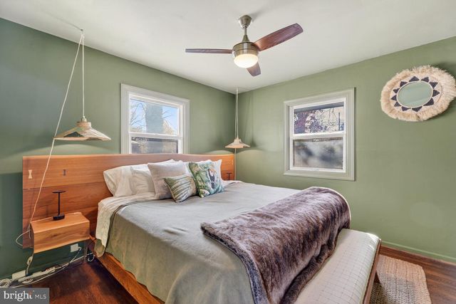 2201 HARVARD DR, Alexandria, VA 22307