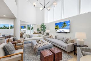 4041 Gulf Shore BLVD N 109, Naples, FL 34103