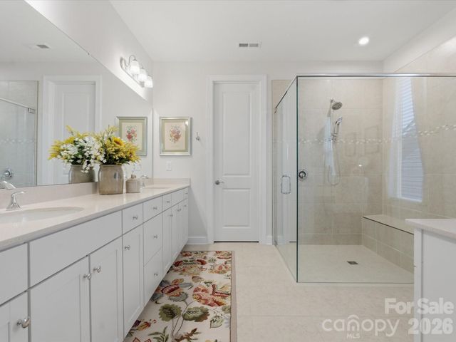 7117 Jolly Brook Drive, Charlotte, NC 28215