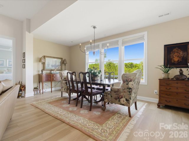 7117 Jolly Brook Drive, Charlotte, NC 28215