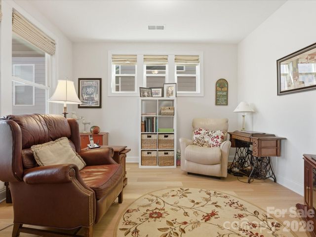 7117 Jolly Brook Drive, Charlotte, NC 28215