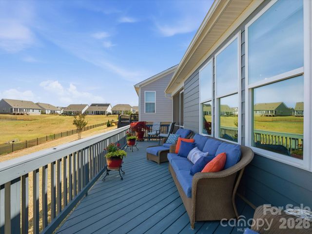 7117 Jolly Brook Drive, Charlotte, NC 28215