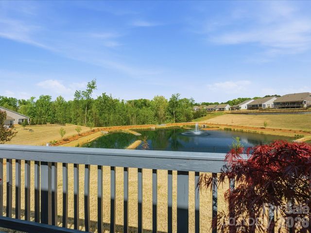 7117 Jolly Brook Drive, Charlotte, NC 28215