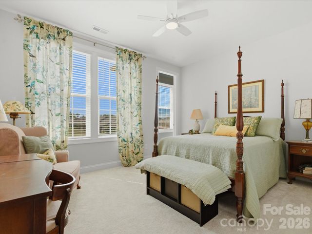 7117 Jolly Brook Drive, Charlotte, NC 28215