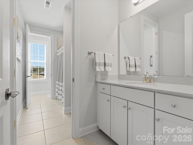 7117 Jolly Brook Drive, Charlotte, NC 28215