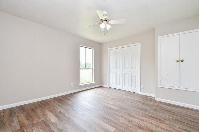 11000 Kinghurst Drive 156, Houston, TX 77099