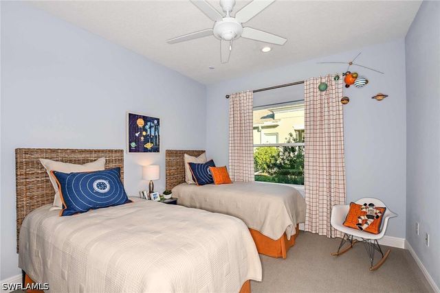 4239 Pegasus WAY, Naples, FL 34120