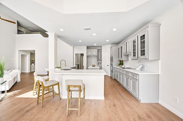 16010 Ashvale Drive, Tomball, TX 77377