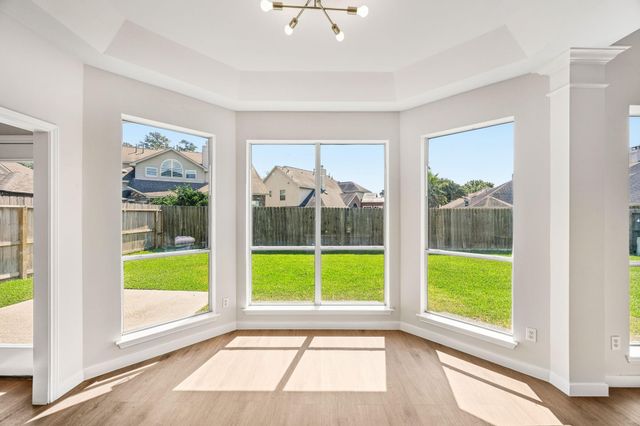 16010 Ashvale Drive, Tomball, TX 77377