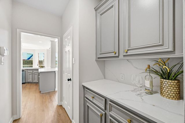 16010 Ashvale Drive, Tomball, TX 77377
