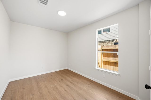 16010 Ashvale Drive, Tomball, TX 77377