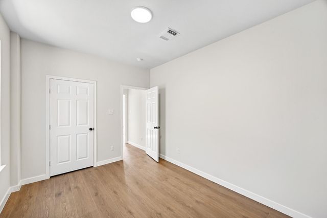 16010 Ashvale Drive, Tomball, TX 77377