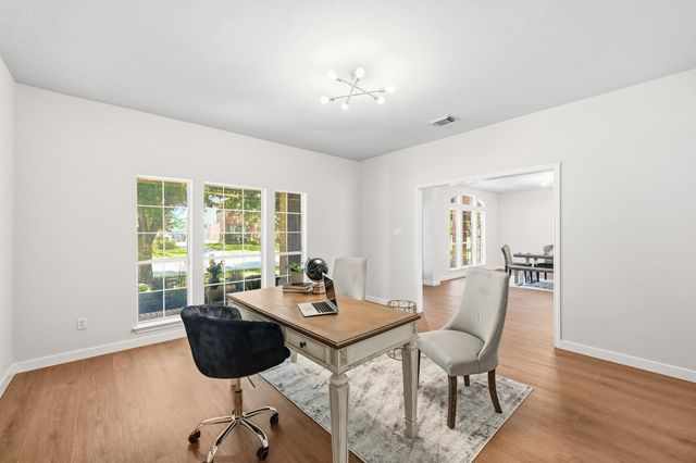 16010 Ashvale Drive, Tomball, TX 77377