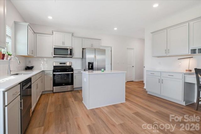 8013 Kennesaw Drive, Gastonia, NC 28056