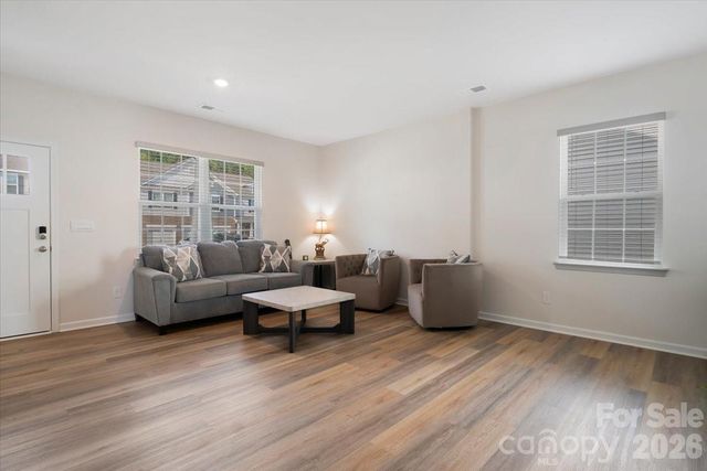 8013 Kennesaw Drive, Gastonia, NC 28056