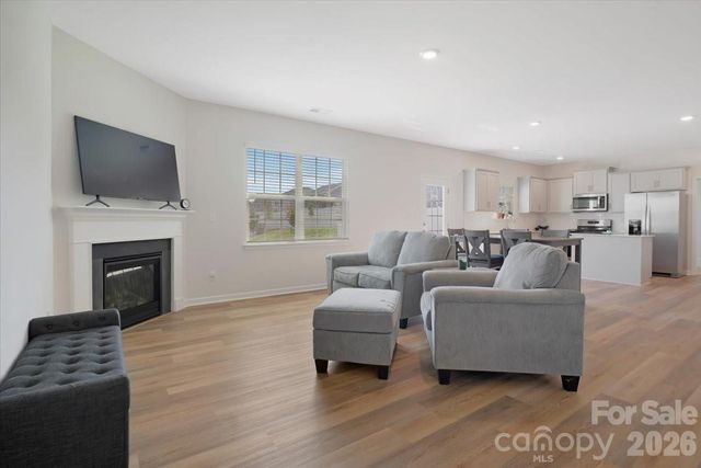 8013 Kennesaw Drive, Gastonia, NC 28056