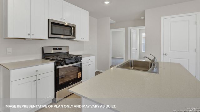 734 JENNIFER WAY, New Braunfels, TX 78130