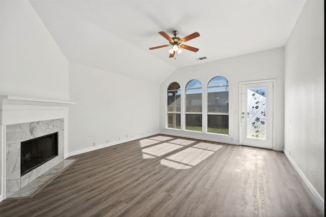 13320 Vista Glen Lane, Fort Worth, TX 76040