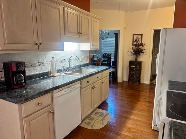 13 Caxambas Drive, Cherokee Village, AR 72529