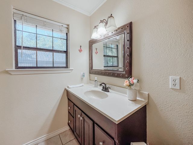 2809 Lafayette Street, Corsicana, TX 75110