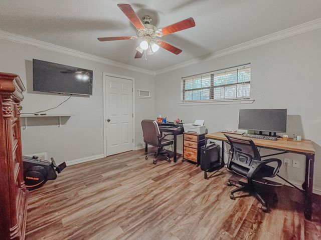 2809 Lafayette Street, Corsicana, TX 75110