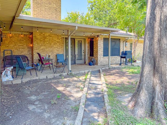 2809 Lafayette Street, Corsicana, TX 75110
