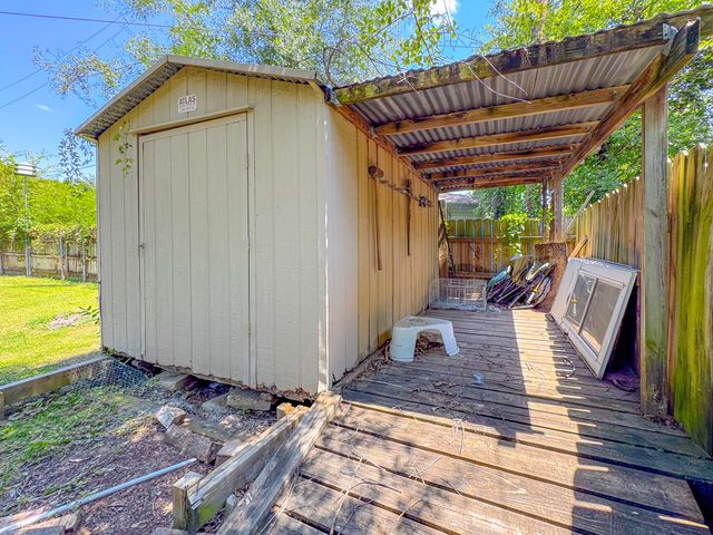 2809 Lafayette Street, Corsicana, TX 75110