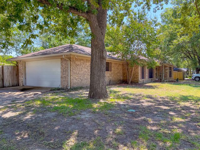 2809 Lafayette Street, Corsicana, TX 75110