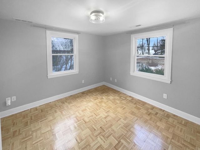 281 E Selby Boulevard, Columbus, OH 43085