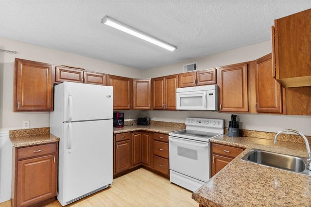 1356 Glenns Bay Rd Apt 203D, Surfside Beach, SC 29575